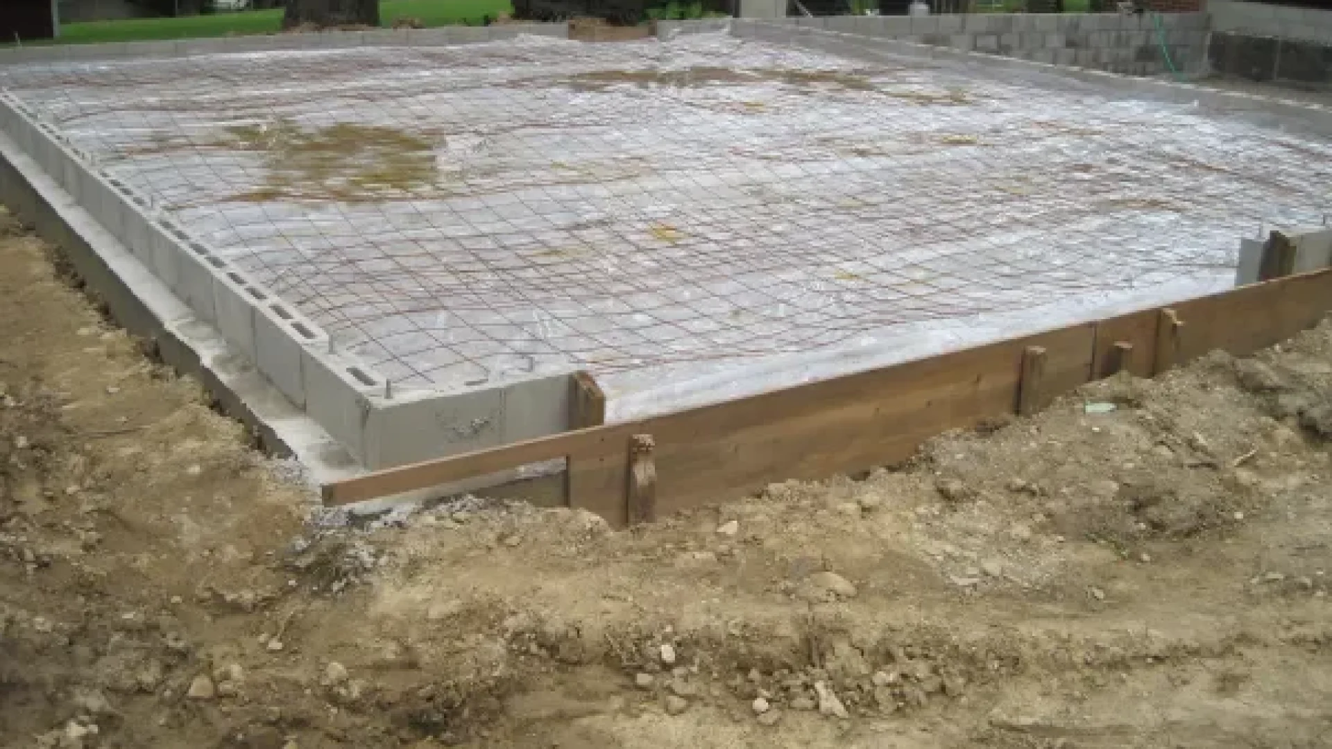Garden Suite Foundations: Why a Garage Slab Won't Cut It