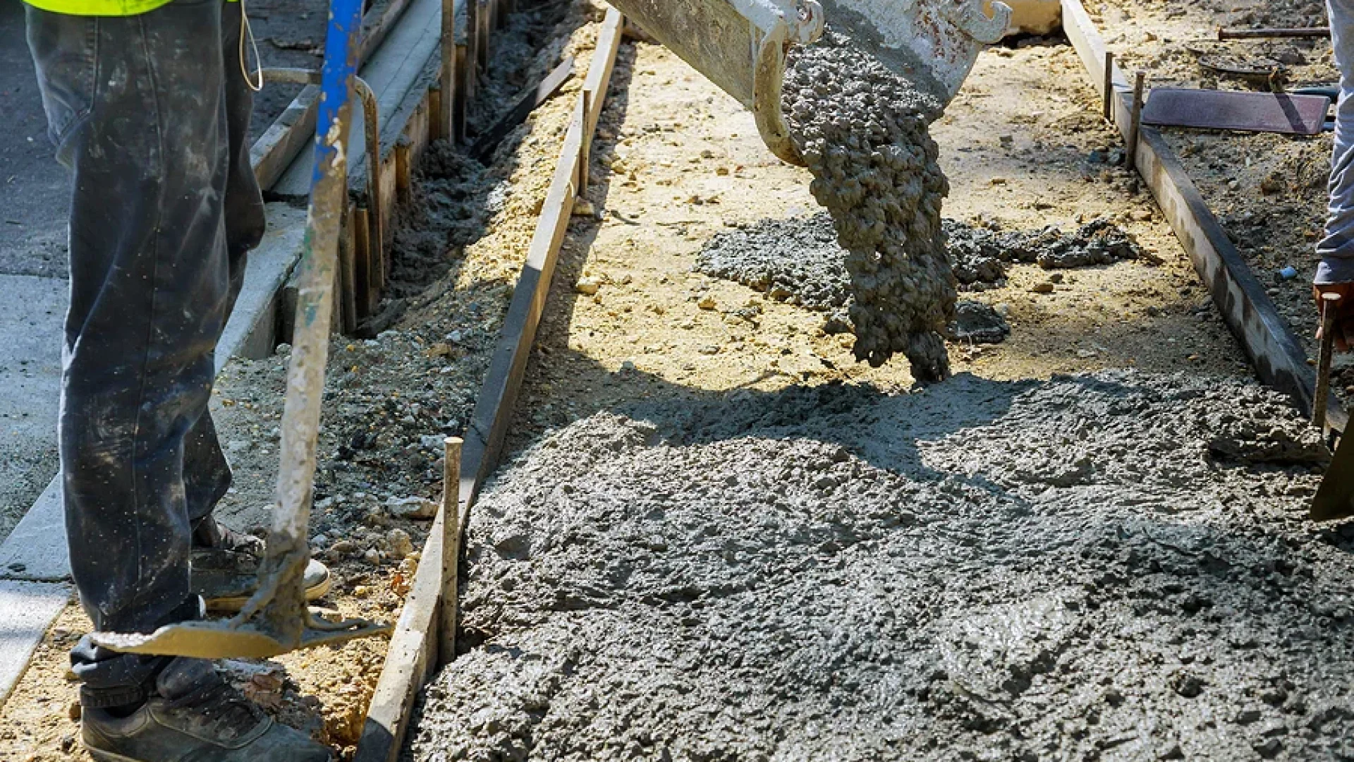 Fall Protection on a Calgary Concrete Pour