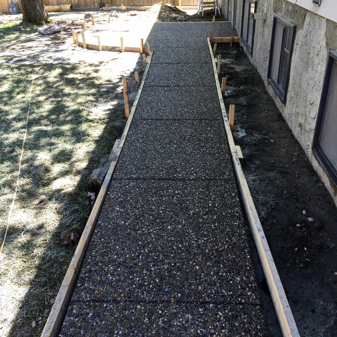 Stamped concrete walkway